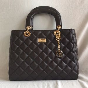 ST. JOHN Handbag